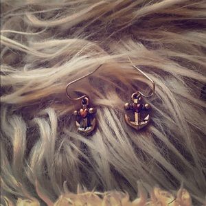 Anchor earrings